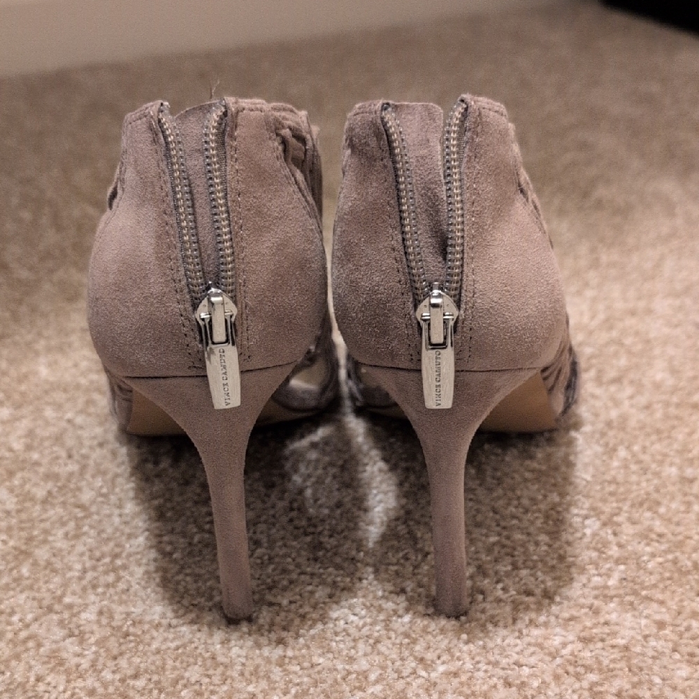 Vince Camuto Taupe Woven Peep-Toe Heels - Picture 4 of 7